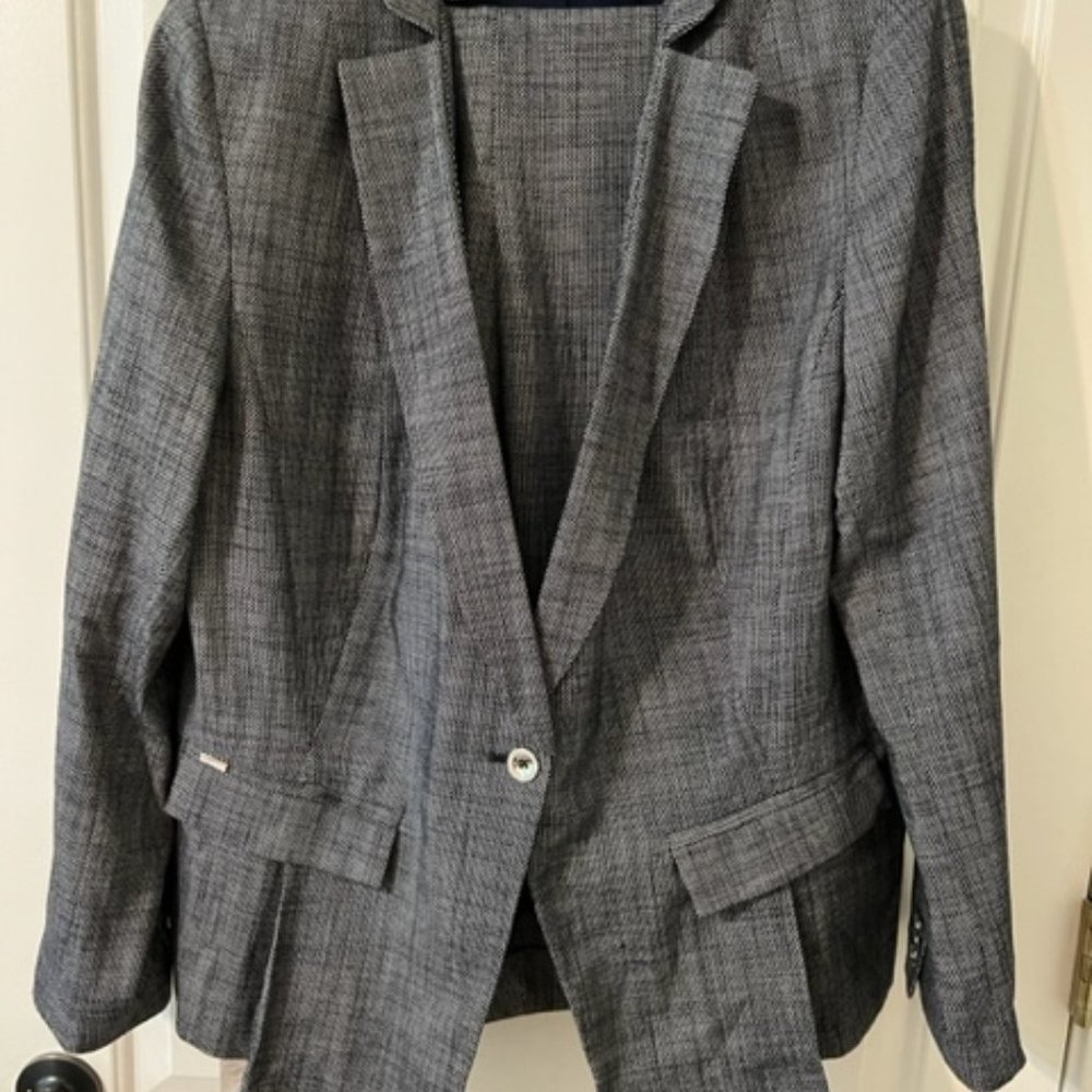 White House Black Market Suit - Plus Size 18W
